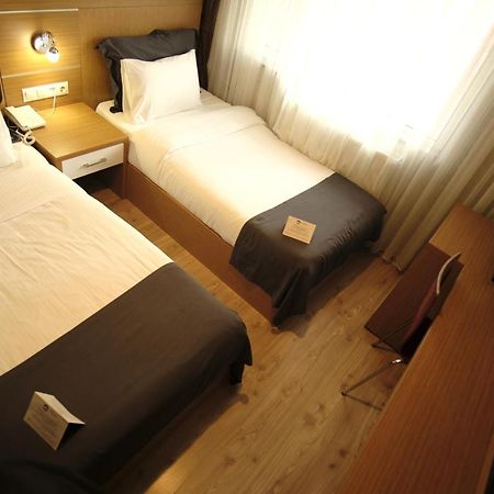 Rhisos Otel ريزه المظهر الخارجي الصورة